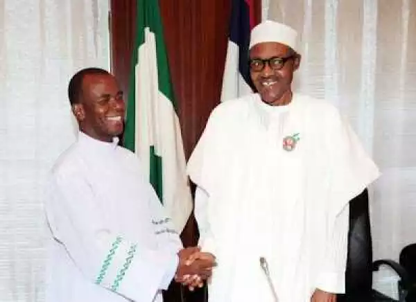 Is APC Helping Us? People Dying Of Hunger – Rev. Mbaka Blasts Buhari’s Government